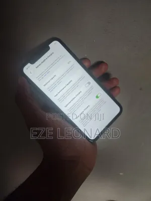 Apple iPhone 11 64 GB Black