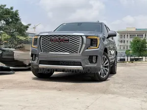 New GMC Yukon 2025 Silver