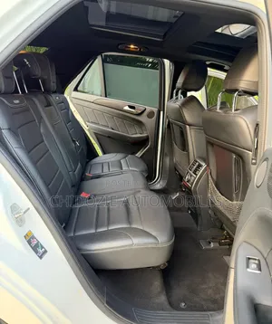 Mercedes-Benz M Class ML 63 AMG 2013 White