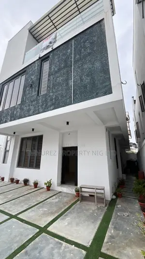 4bdrm Duplex in Ologolo for rent