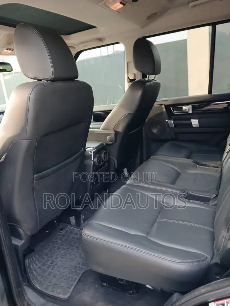 Land Rover Lr4 2012 Black