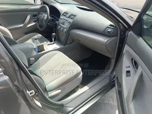 Toyota Camry LE 4dr Sedan (2.4L 4cyl 5A) 2008 Gray
