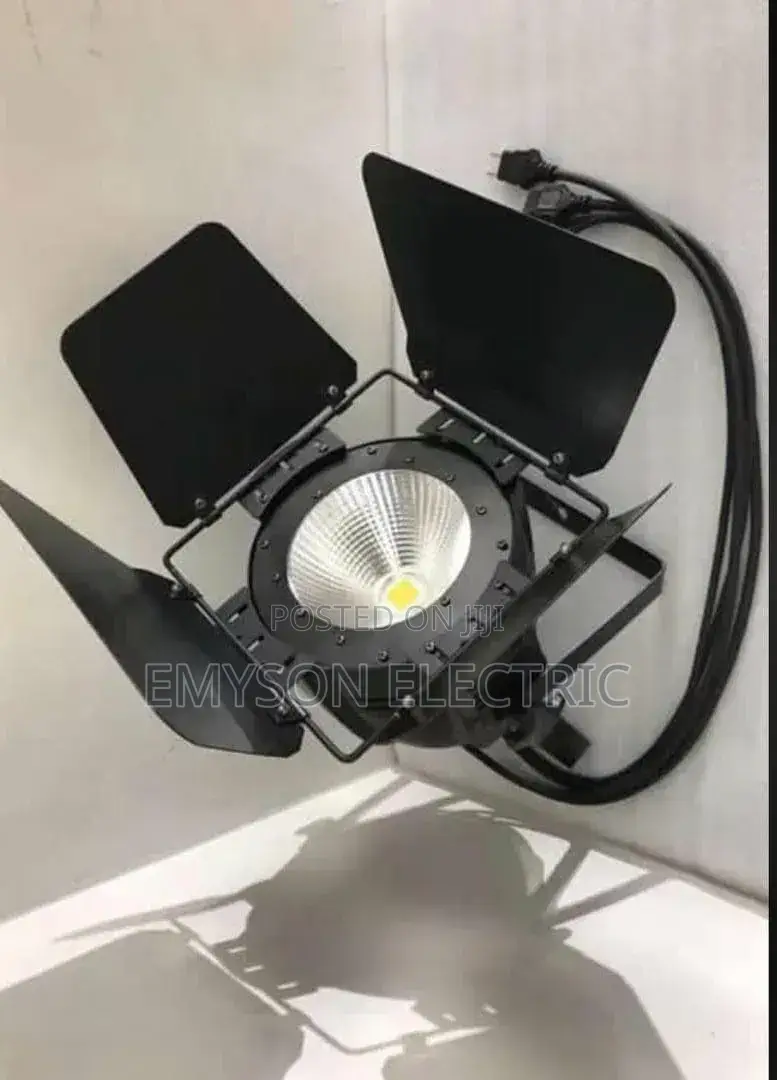 Stage Light Blocking Blade