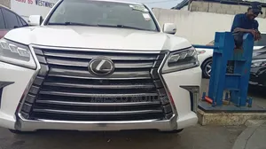 Lexus LX 570 (5 seats) AWD 2019 White