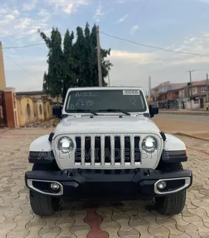 Jeep Wrangler 2019 White