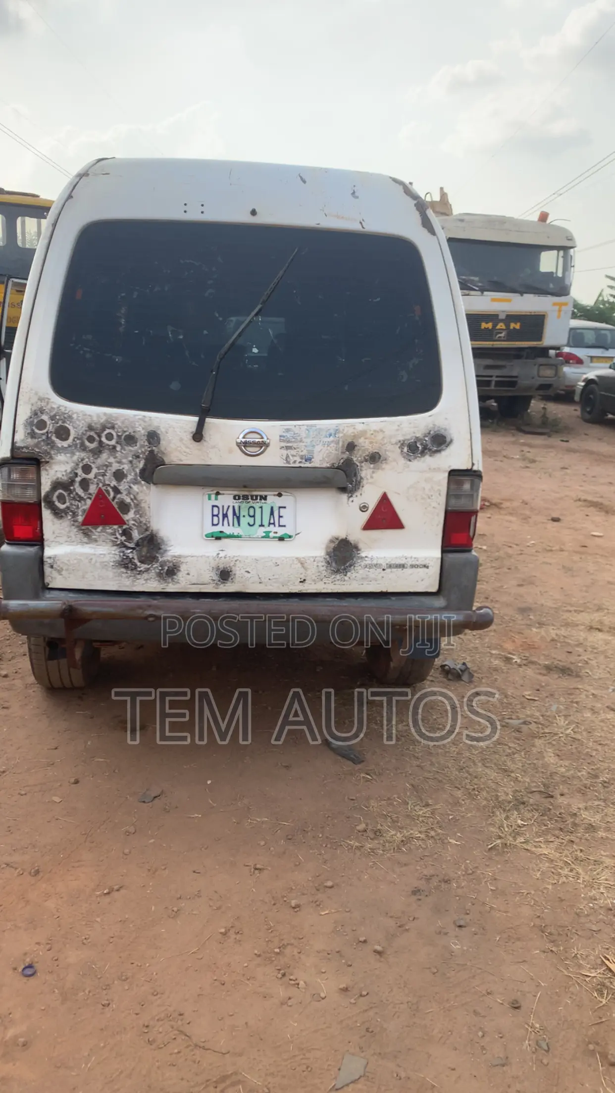Mazda Bongo 2005 White