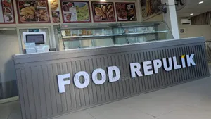 A Good Cook Needed in a Fast Food Restaurant