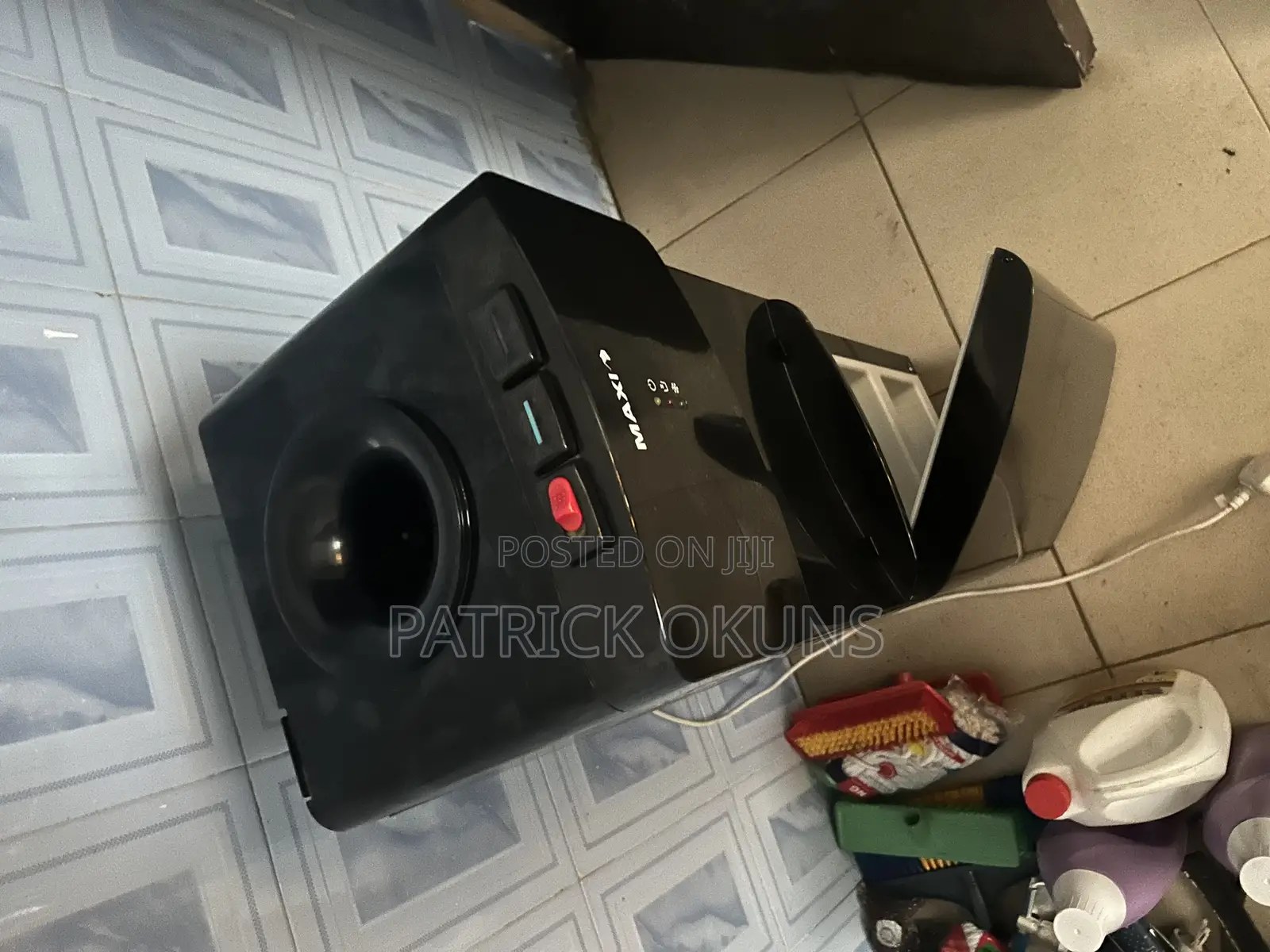 Water Dispenser