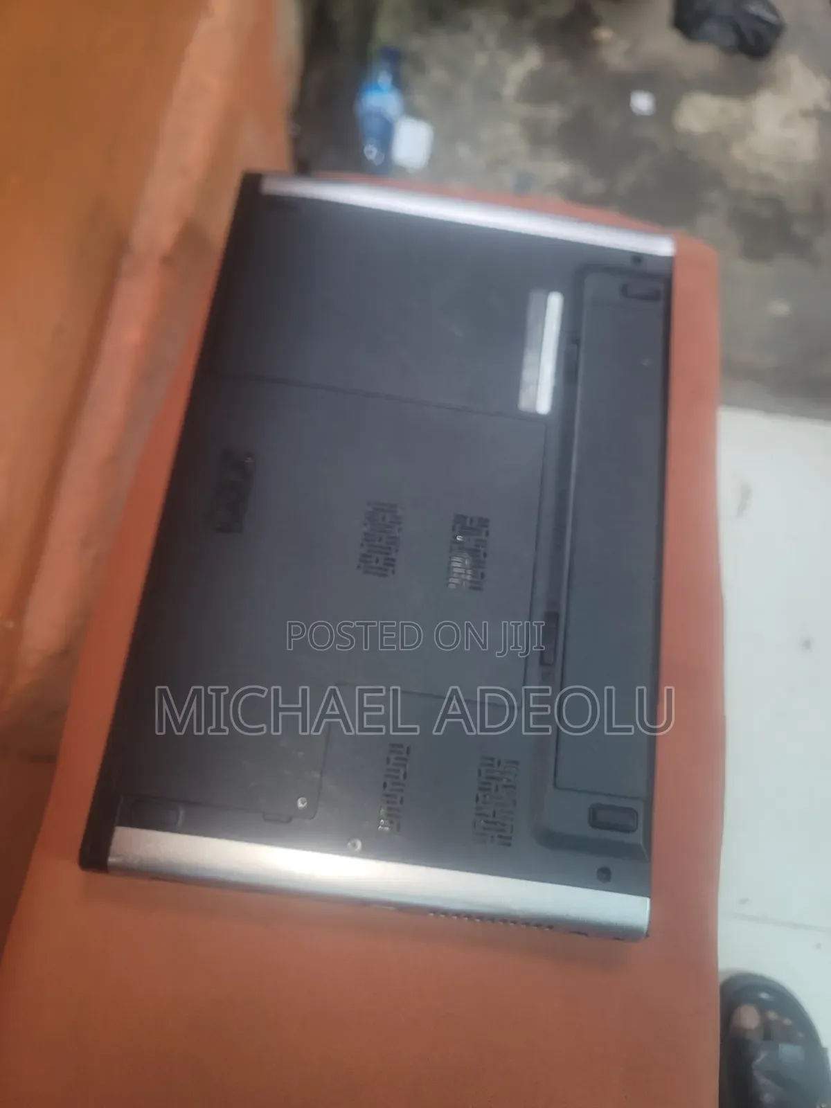 Laptop Dell Vostro 3500 8GB Intel Core i5 HDD 320GB