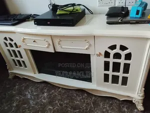 Royal Fire Tv Stand