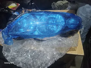 Full Headlights Set Toyota Corolla 2005