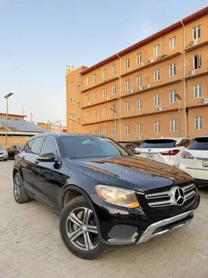 Mercedes-Benz GLC-Class 2017 Black