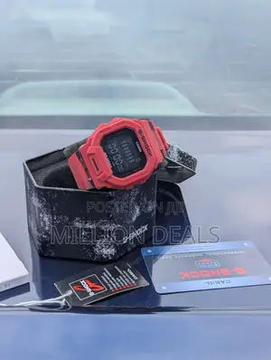 Rubber Strap Men's G-Shock Water Resistance Watch