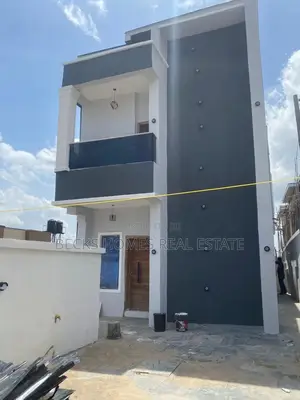 4bdrm Duplex in Mercy Land, Magodo for sale