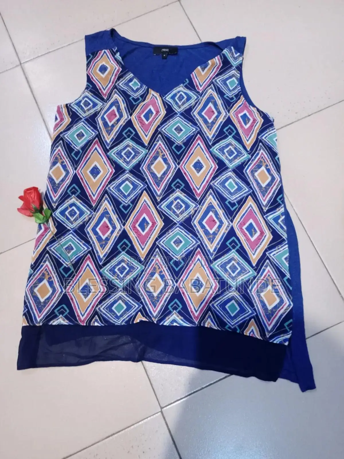 Women's Top