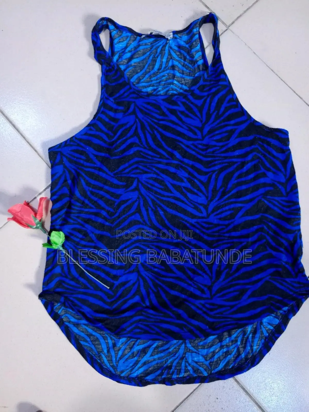 Women's Top