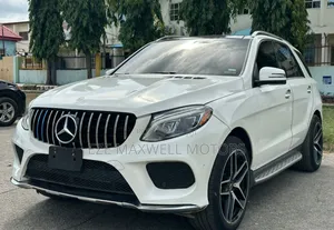 Mercedes-Benz M Class ML350 4MATIC 4dr SUV AWD (3.5L 6cyl 7A) 2014 White
