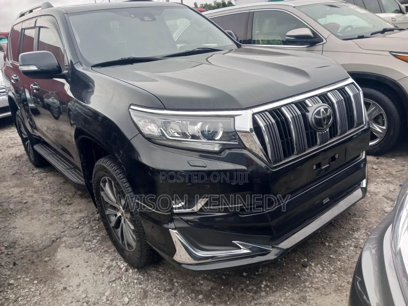 Toyota Land Cruiser Prado 2017 Gray