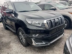 Toyota Land Cruiser Prado 2017 Gray
