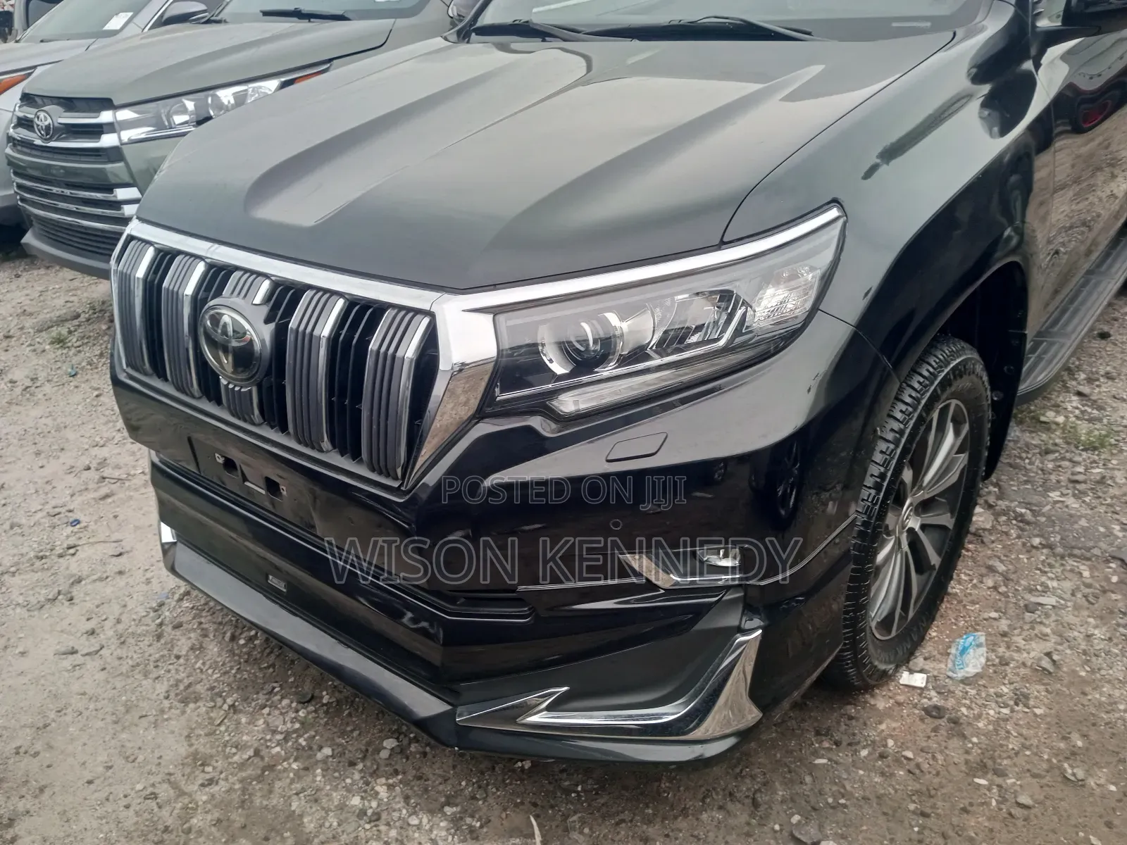 Toyota Land Cruiser Prado 2017 Gray
