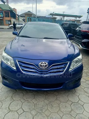 Toyota Camry 2011 Blue