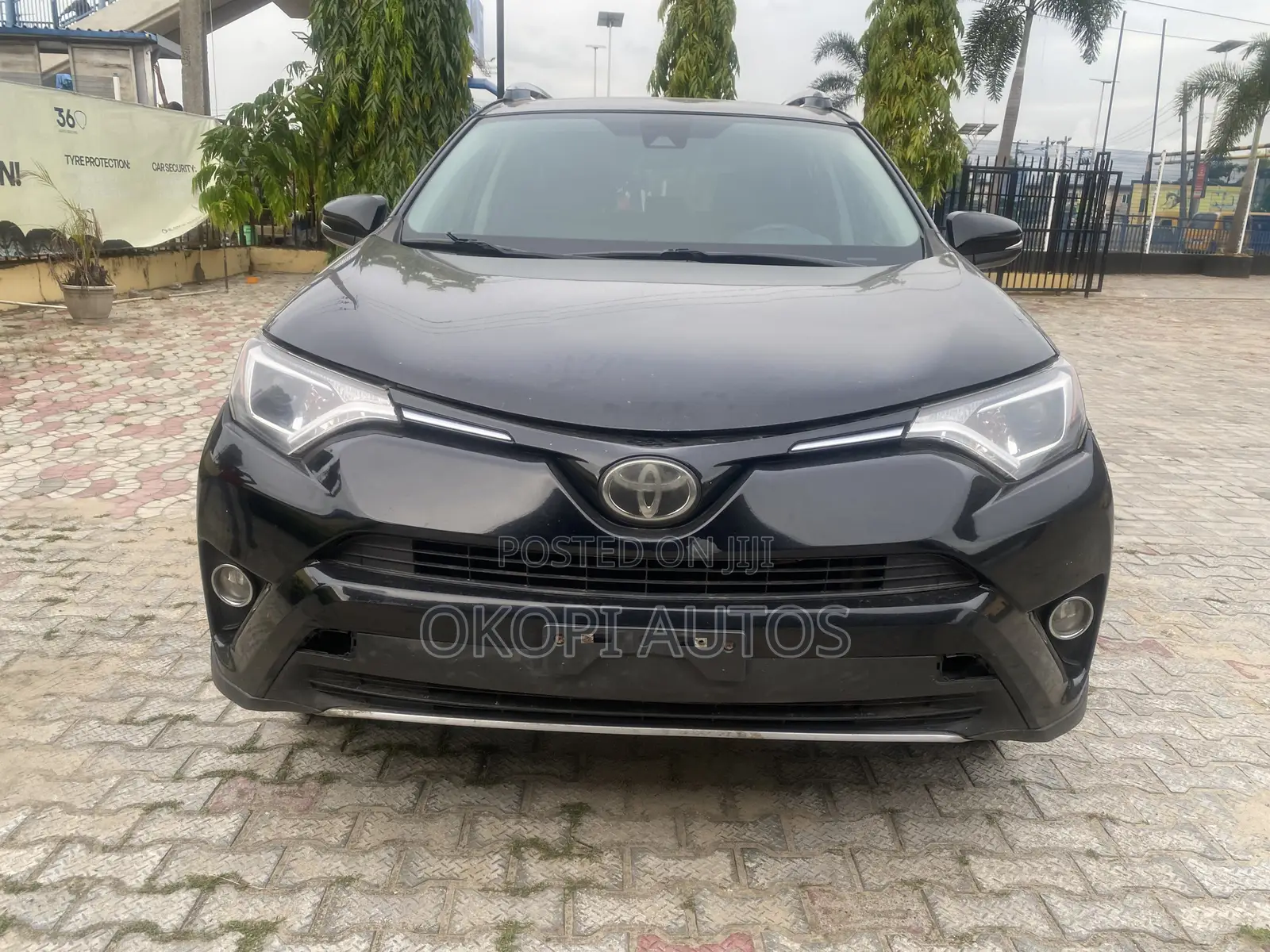 Toyota RAV4 2017 Black