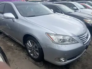 Lexus ES 350 2011 Silver