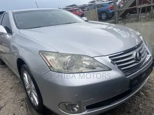 Lexus ES 350 2012 Silver