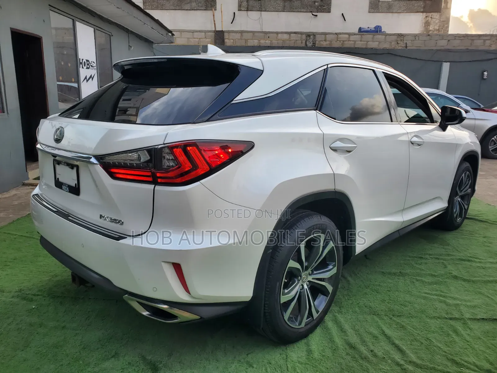 Lexus RX 350 AWD 2017 White