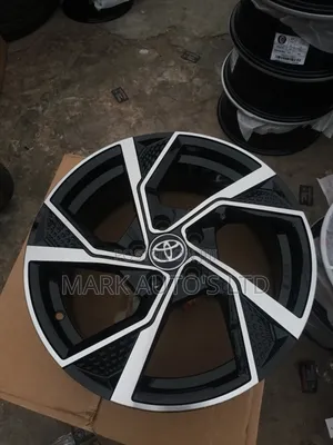 16inche Toyota Corolla 2018
