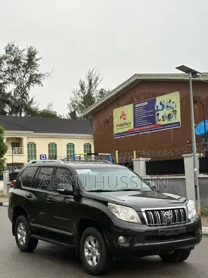 Toyota Land Cruiser Prado 2014 Black
