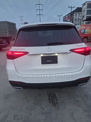 Mercedes-Benz GLE-Class 2025 White