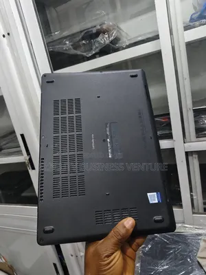 Laptop Dell Latitude 5490 8GB Intel Core i7 SSD 256GB