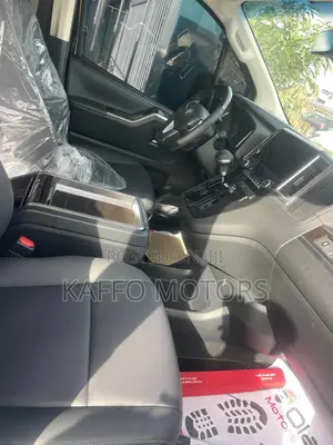 New Toyota Granvia 2025 Black