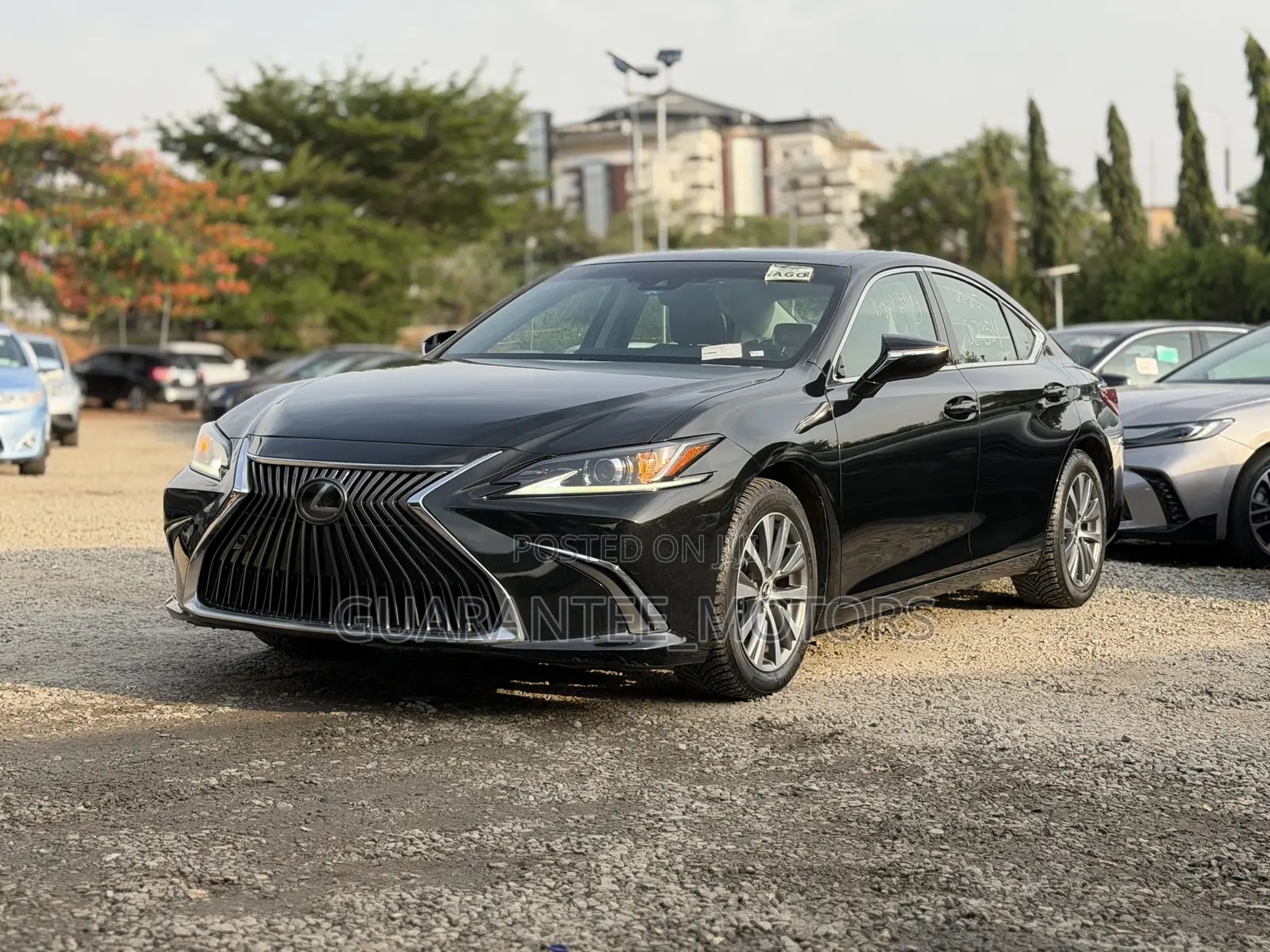 Lexus ES 2019 Black