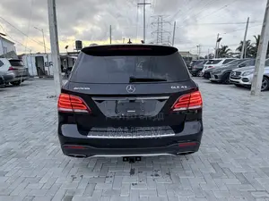 Mercedes-Benz GLE-Class AMG GLE 43 4MATIC 2017 Black
