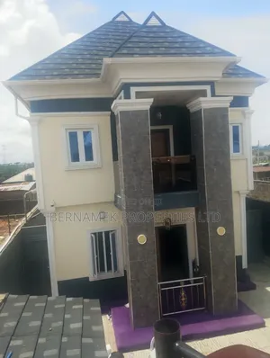 Furnished 6bdrm Duplex in Irepodun Estate, Igando / Ikotun/Igando