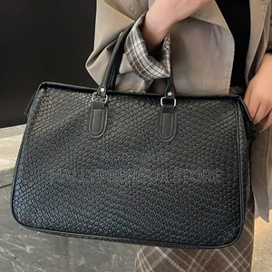 Unisex Business Bag Large Capacity Traveling Handbag