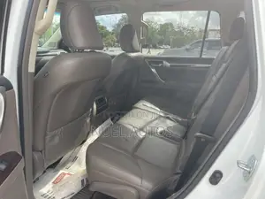 Lexus GX 460 Base 2014 White