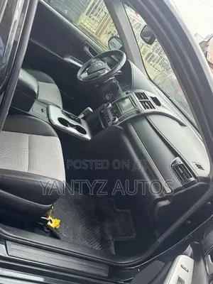 Toyota Camry SE 4dr Sedan (2.5L 4cyl 6A) 2012 Black