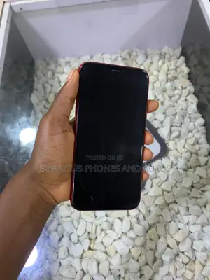Apple iPhone XR 128 GB Red