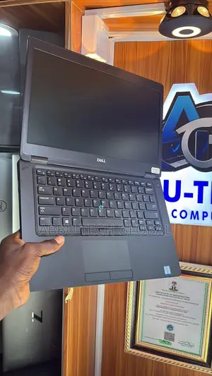 Laptop Dell Latitude 5490 8GB Intel Core i5 SSD 256GB