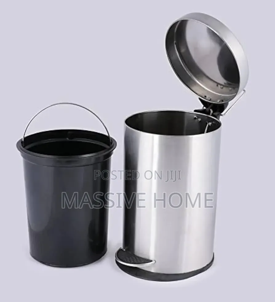 Dust Bin Available as Seen