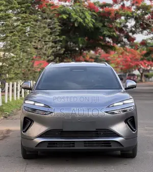 New BYD Sealion 06 DM-i Luxury 2025 Gray