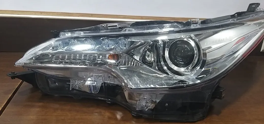Fortuner 2017 Head Lamp