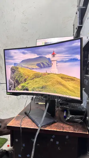 Samsung Odyssey G7