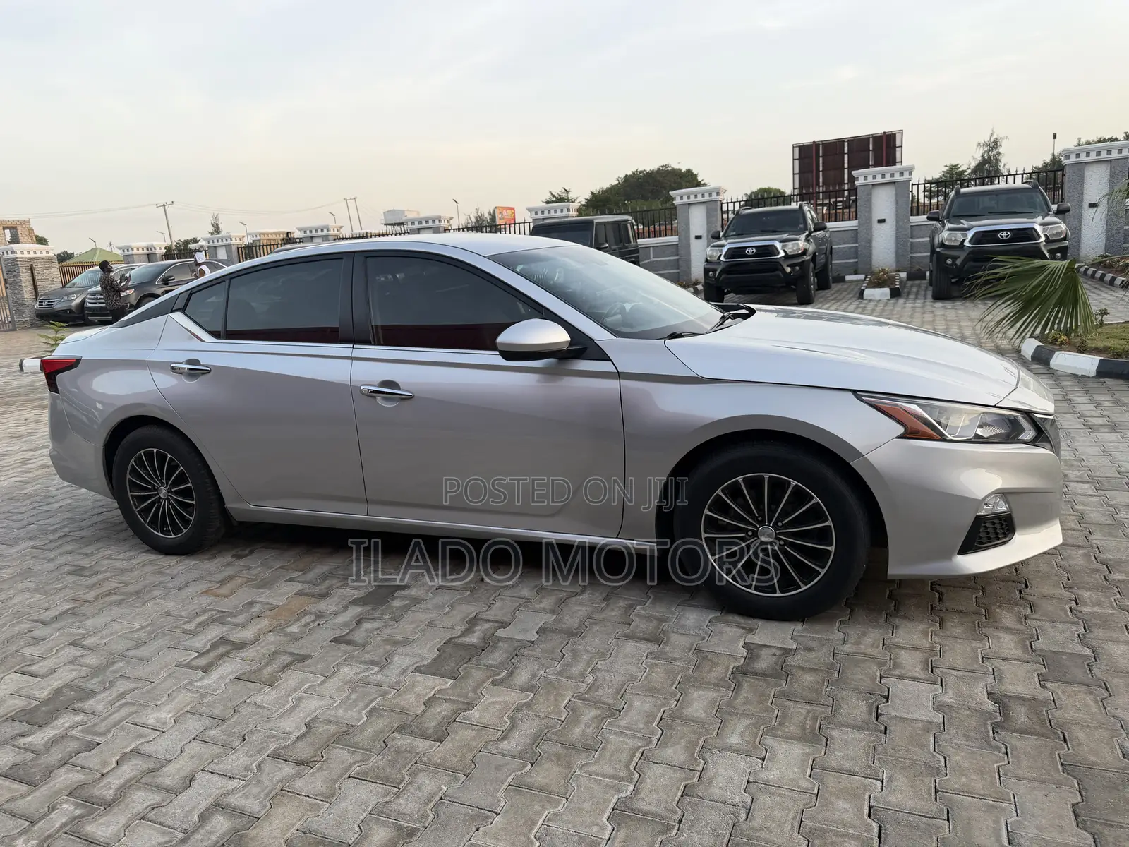 Nissan Altima 2019 Silver