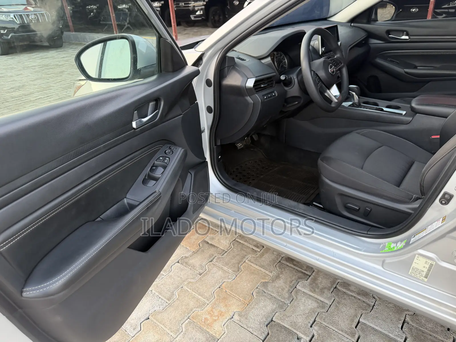 Nissan Altima 2019 Silver