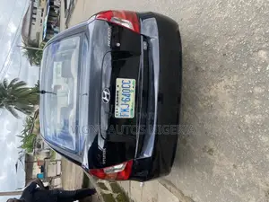 Hyundai Accent 1.3 GLS Automatic 2007 Black