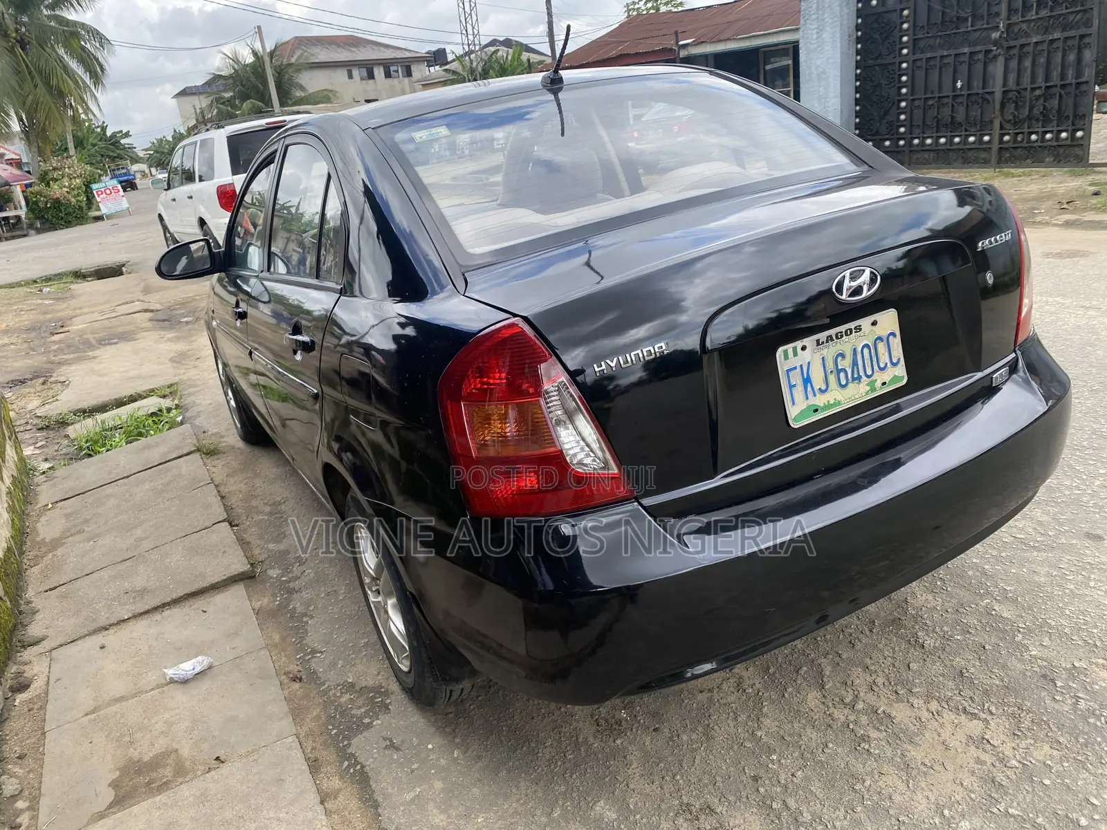 Hyundai Accent 1.3 GLS Automatic 2007 Black